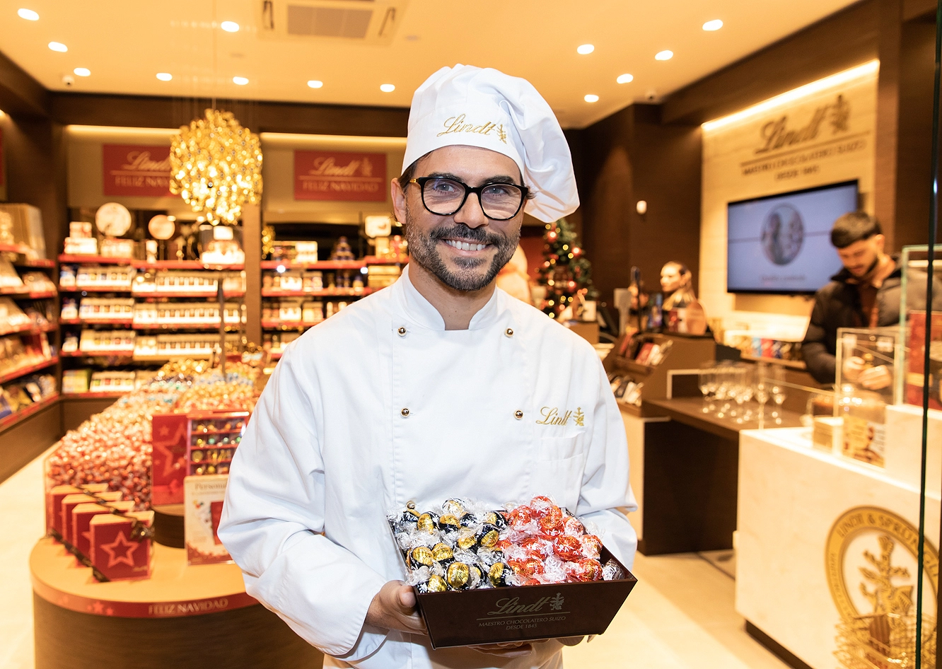 Staff Lindt